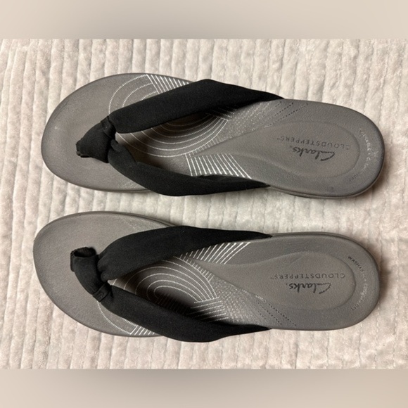 CLARKS Cloud Steepers Flip Flop Size 10M GUC A0231 - Picture 1 of 6